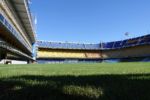 auf dem heiligen Rasen im Boca Juniors Stadion "La Bombonera"