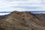 farbiger Bergrücken zum Mt. Tongariro